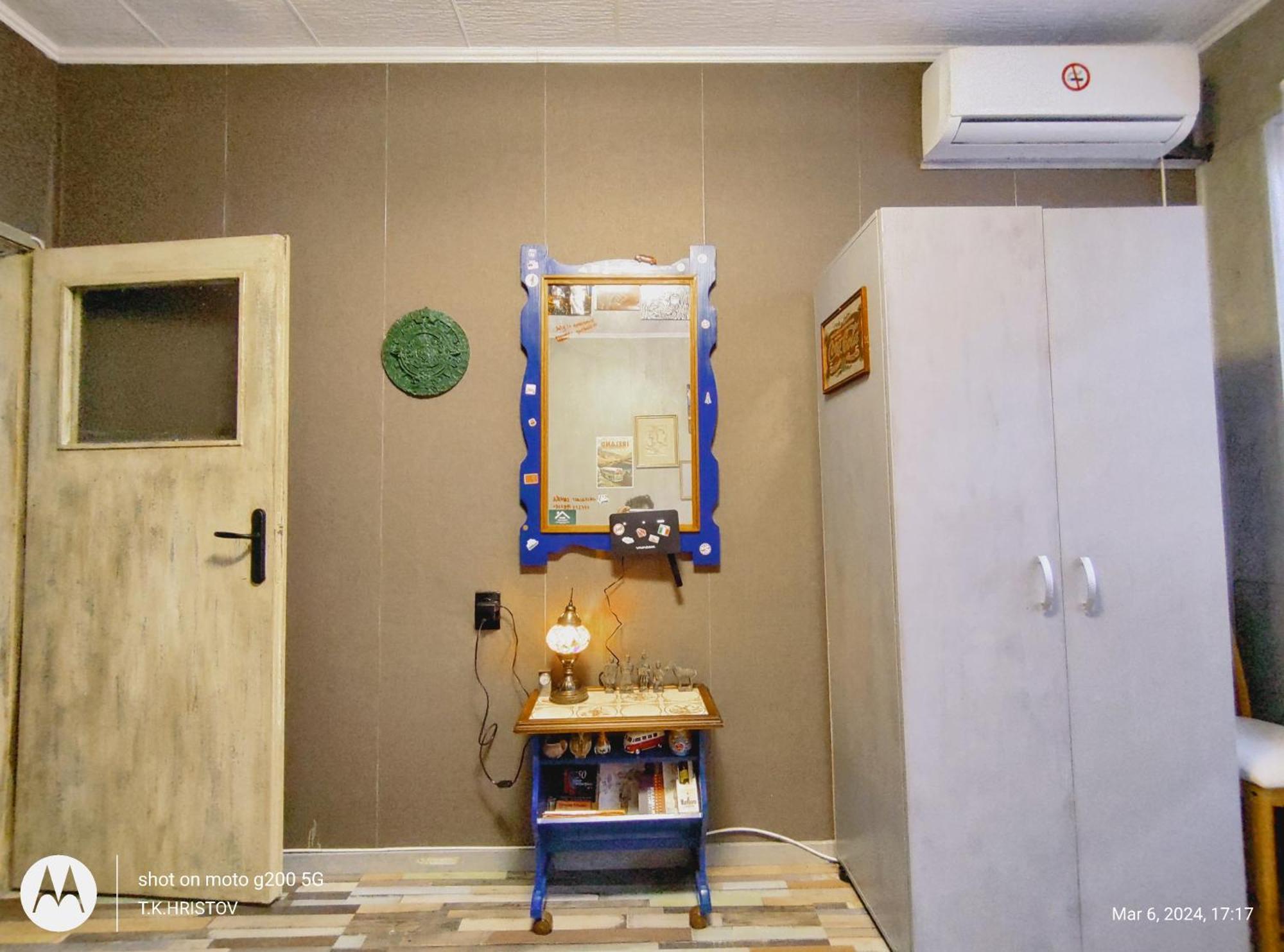 Appartamento Studio Flat In The Center Of Velikotarnovo,Garibaldi Veliko Tărnovo Esterno foto